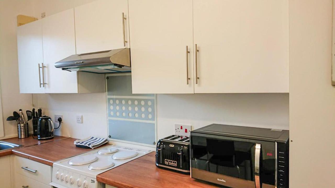 Carnock Road Apartment - Silverburn Shopping Centre Glasgow Exteriér fotografie